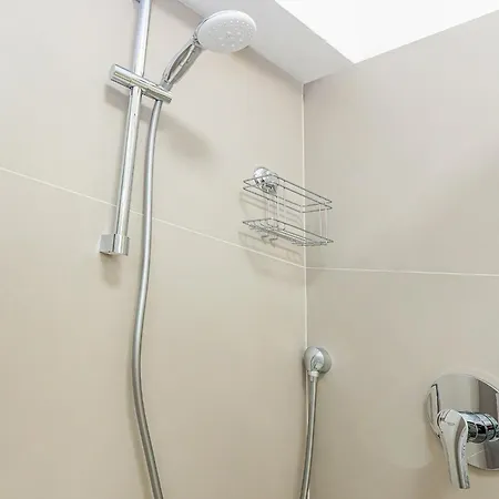 Riva Realestate - Apartman *